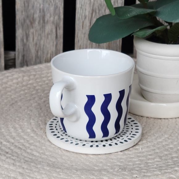 Ikea Framkalla 7oz navy wavy vertical stripes summer beach ceramic mug with feet - Picture 2 of 5